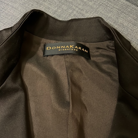Vintage Women’s Donna Karan Blazer - Picture 2 of 13